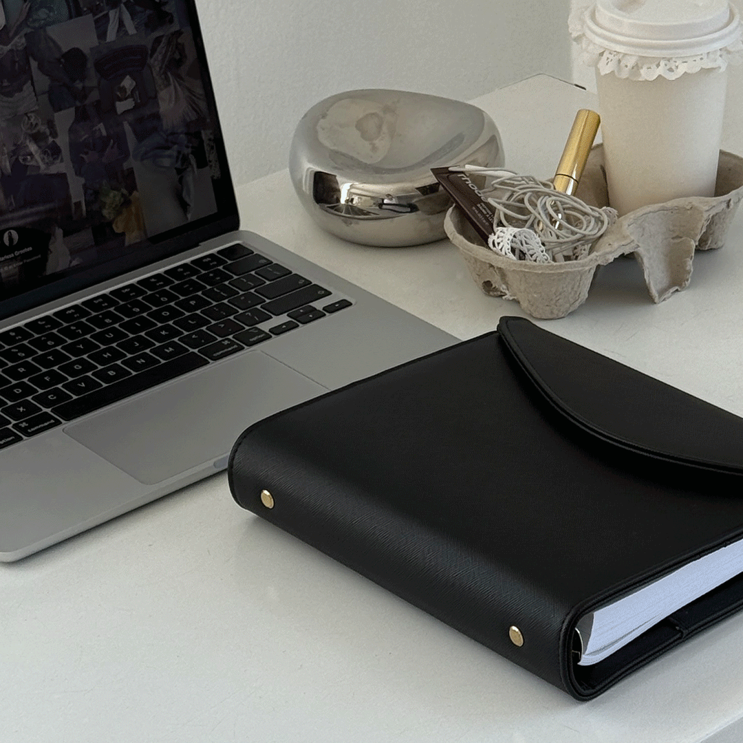 A5 Binder | Black Saffiano